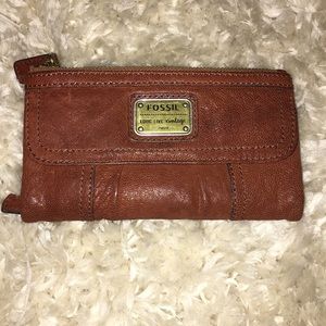Fossil wallet